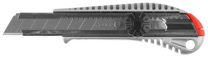 Нож ЗУБР "МАСТЕР" металлический корпус, механический фиксатор, 18мм Image
